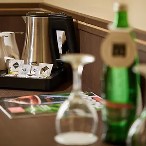 Hotell 12 Revay